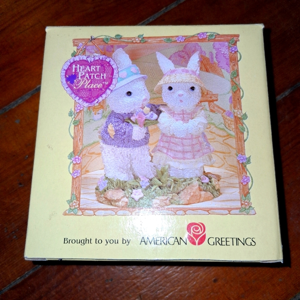 *bogo* American Greetings Heart Patch Figurine